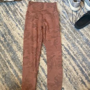 P’tula The Stealth Legging 23” in Coral Sands